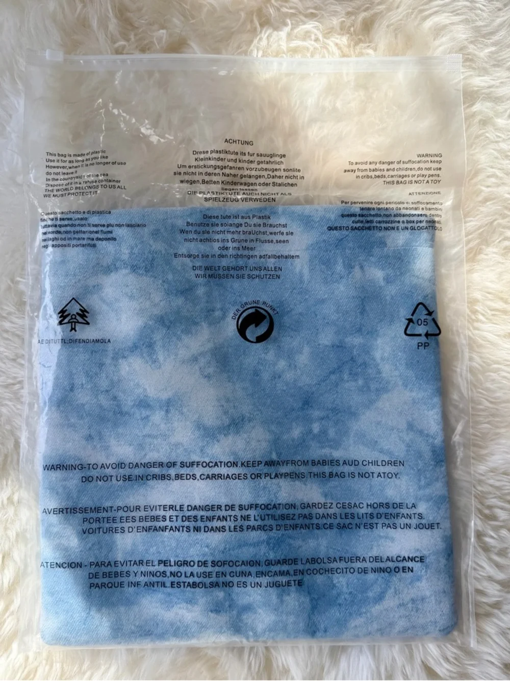 Chanel Exclusive Employee Shimmering Blue & White ‘CC’ Tote. NEW. Tag Attached - Picture 4 of 12